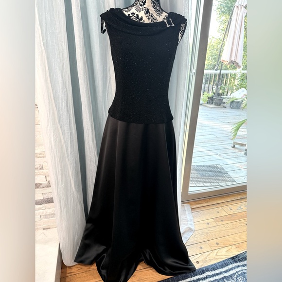 Patra Dresses & Skirts - PATRA Formal Evening Long Gown Mother of the Bride Black Size 12